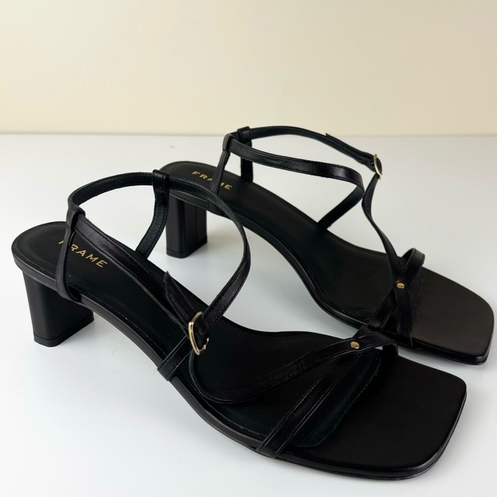 NEW FRAME BLACK LEATHER STRAPPY SANDALS - Picture 2 of 12